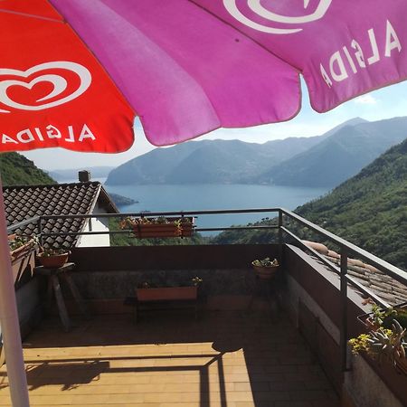 Casa Vacanze 'La Piazza' Villa Zone Exterior photo