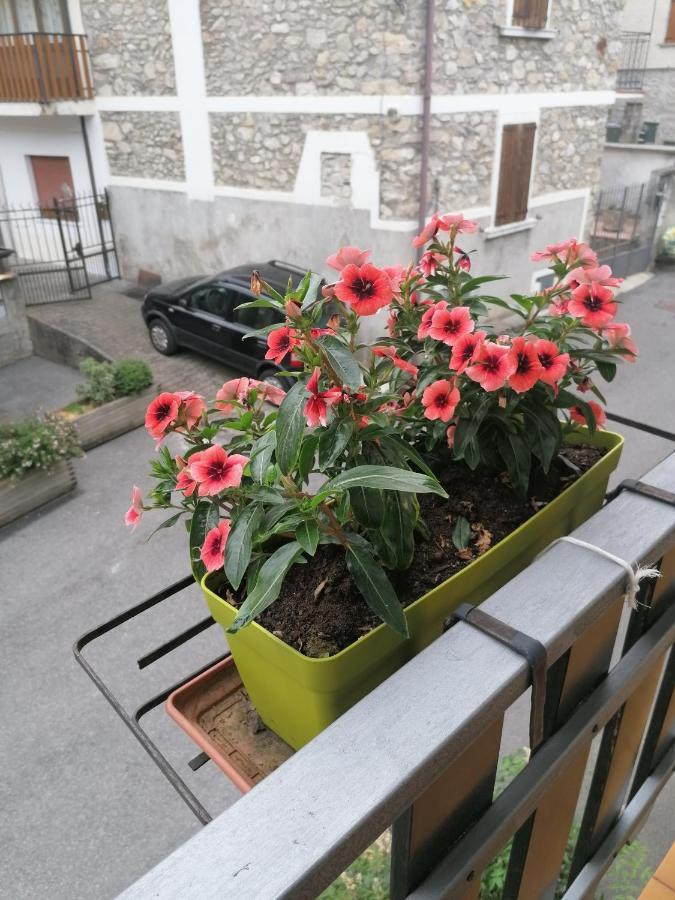 Casa Vacanze 'La Piazza' Villa Zone Exterior photo