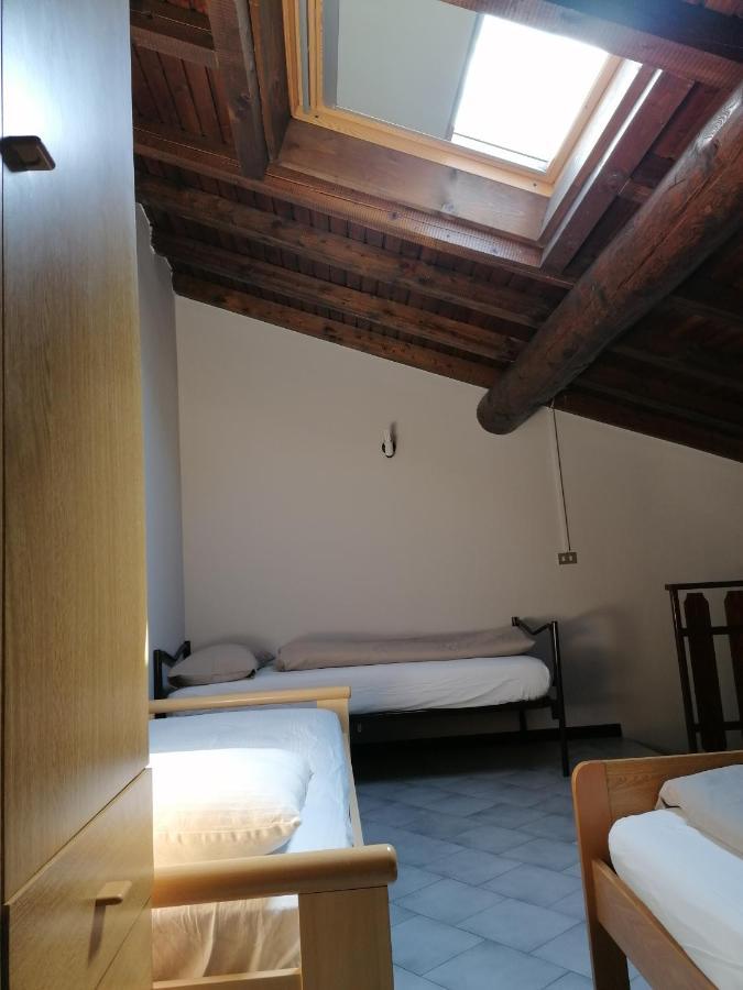 Casa Vacanze 'La Piazza' Villa Zone Exterior photo