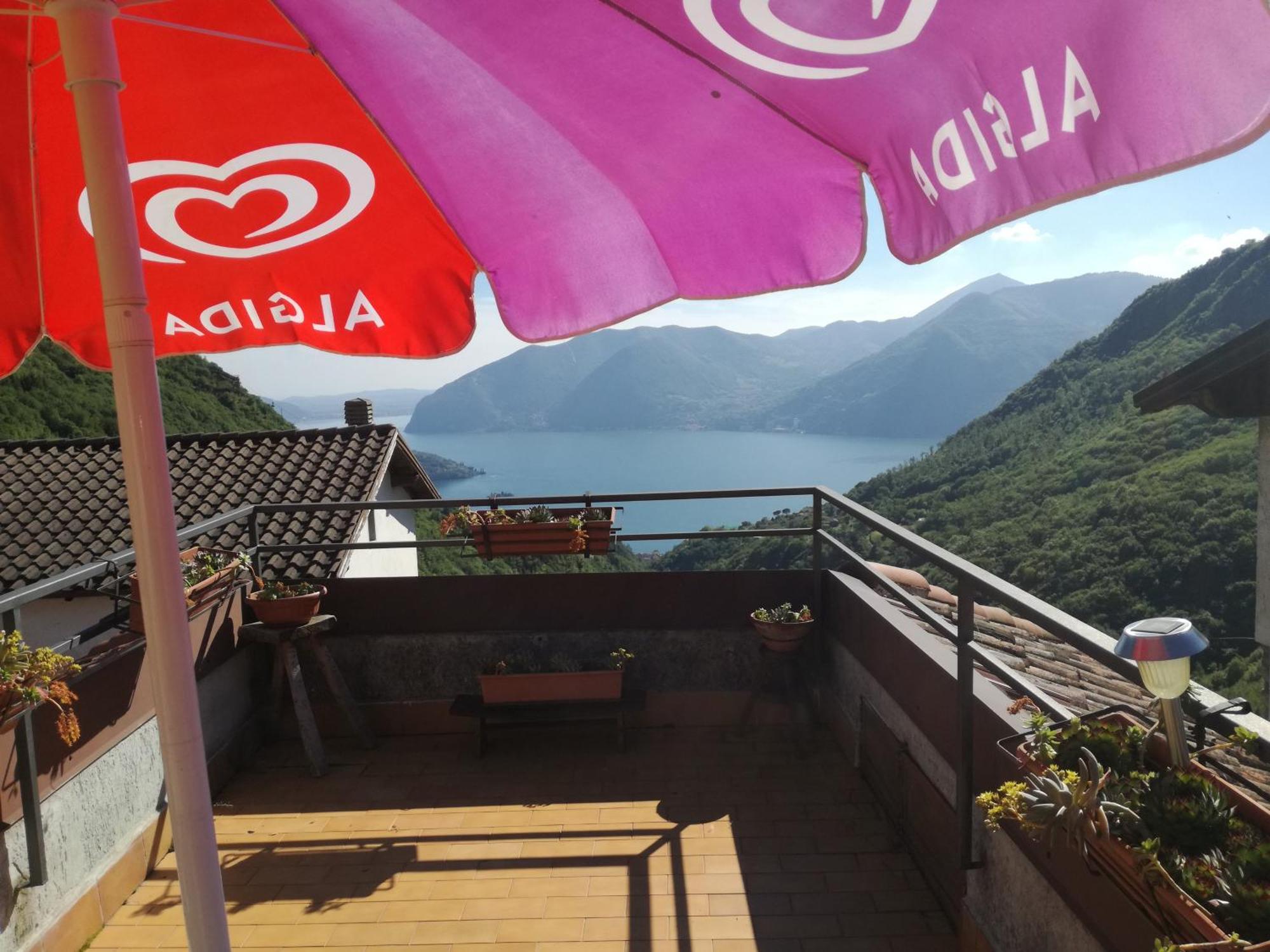 Casa Vacanze 'La Piazza' Villa Zone Exterior photo